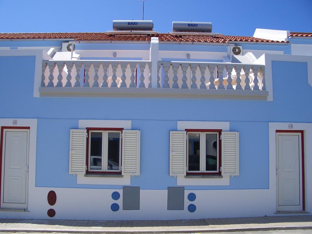 Apartamentos Monte Da Rosa فيلا نوفا دو ميلفونتس الغرفة الصورة